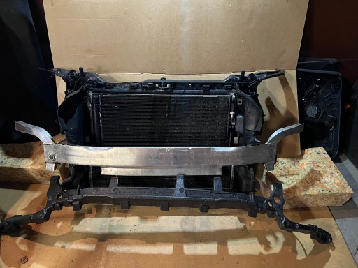 AUDI Q5 80A FY 2.0 TDI КОМПЛЕКТ ПЕРЕДНЕГО РЕМНЯ РАДИАТОРА ПРЕДВАРИТЕЛЬНЫЙ ПОДЪЕМНИК