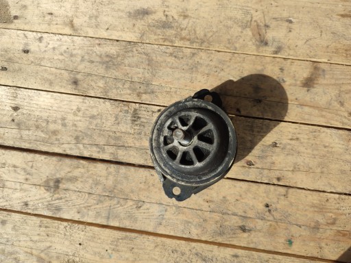 engine mount VW TOUAREG 7L AUDI Q7 4L 7L8199131A