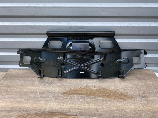 РЕМЕНЬ ЗАДНИЙ СТЕНКА SKODA OCTAVIA II 1Z5813323