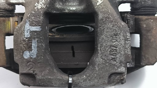 třmen brzdový záď levý OPEL MOVANO II B