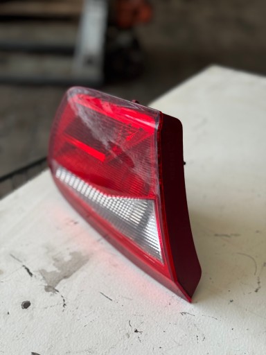 světlo do kapoty levá zadní SEAT IBIZA IV 6J KOMBI EU