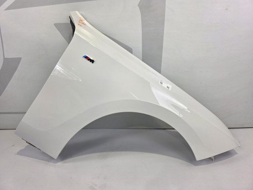 fender right front BMW 7 G70 m-packet A300 ALPINWEISS