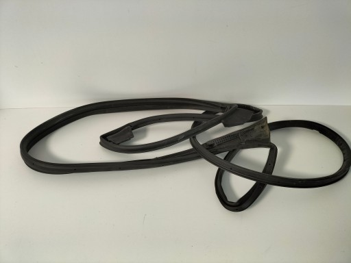 gasket door front right TOYOTA CAMRY 8 VIII 18