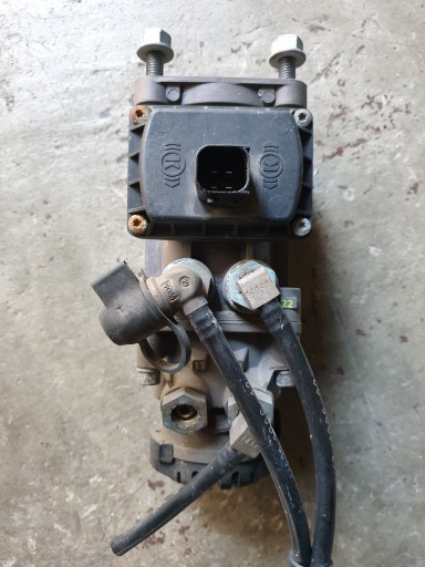 0044311506 - ACTROS MP4 главный тормозной клапан K014773