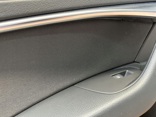 AUDI A6 4K C8 upholstery side door left rear part