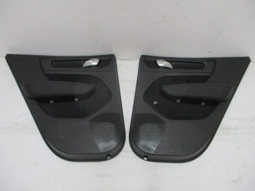 Обивка двери VOLVO XC40 20R задняя