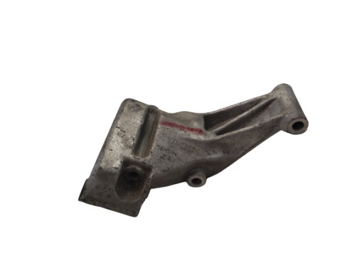 076903143B ЛАПА КРЕПЛЕНИЕ ГЕНЕРАТОРА CRAFTER 2.5