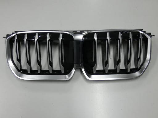 185178-11 - BMW X-1 U11/U12 передняя решетка, почки