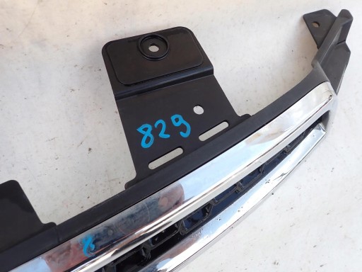 CHEVROLET ORLANDO und 1 10-18 Grill Grill