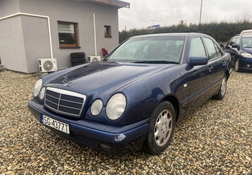 Mercedes Klasa E W210 Sedan 2.0 136KM 1998