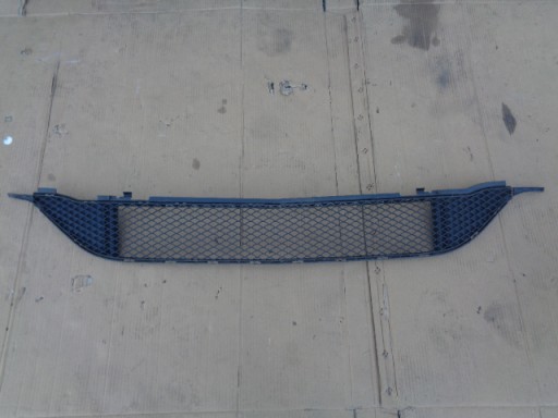 Решітка радіатора бампера w246 w242 ngt cng електричний привод a2428850322