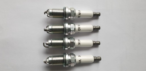 Skoda oe 101 905 620 свічки ціна за 4 шт