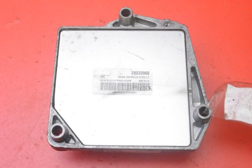 control unit of the engine 28020960 OPEL ASTRA 3 III H 1.6 TWINPORT 105 KM 04-07