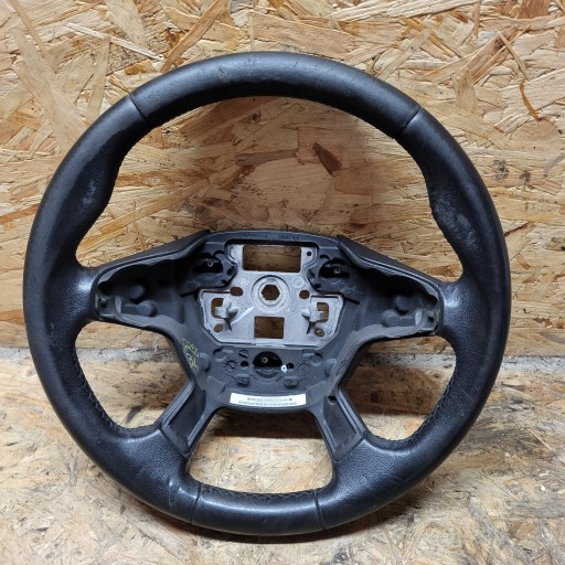 FORD FOCUS MK3 11-15r KOMBI HB volante SKORZANA