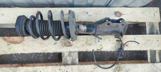 left front MCPERSON IDS shock absorber OPEL INSIGNIA A 13319741