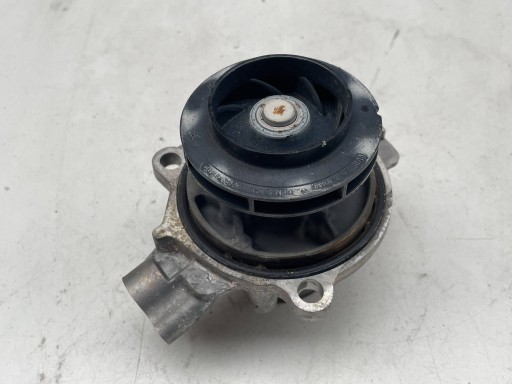 vízpumpa eredeti Volkswagen Touran III 010157802KT
