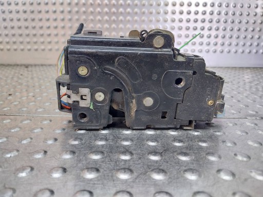 lock door front left 3D1837015 VW TOURAN and 1T0 GOLF V OCTAVIA II 9 vertical