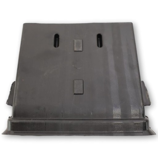 1008302-00-E - TESLA MODEL S LIFT ВОЗДУШНЫЙ КАНАЛ КОСОЛИ