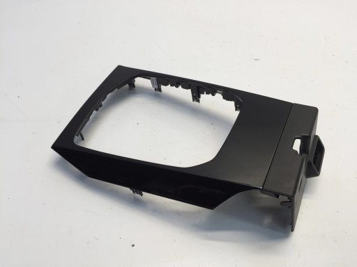 BMW 3 G20 G21 2021 декоративна рамка селектора 6807232