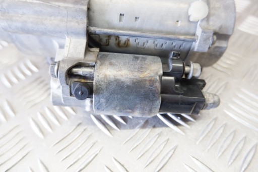 Стартер bmw x3 (f25) 8570846 2.0л дизель 140квт 2014г.