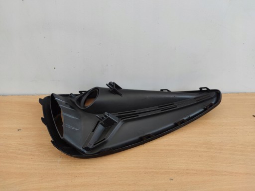 HYUNDAI I30 18-21ROK right grid of a bumper frame