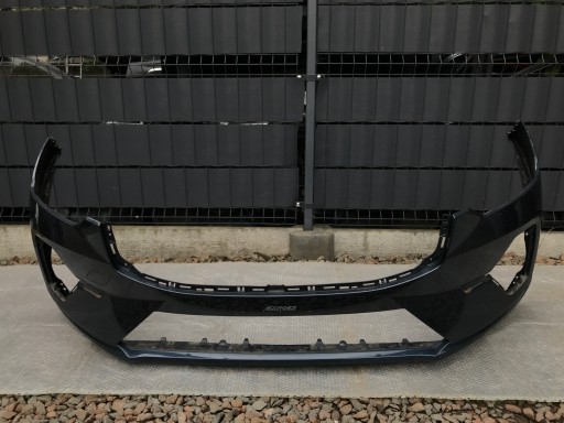 Volvo XC60 II передній бампер передній підйомник PDC 2022-