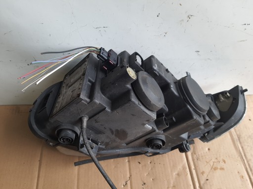 SAAB 9-5 LIFT 05-09 light right XENON UK