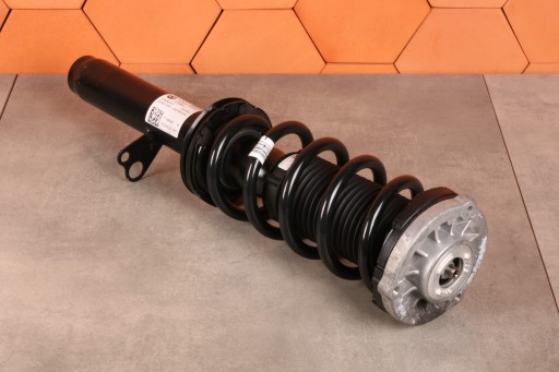 BMW 5' G31 530dX 540dX 540iX shock absorber left front front 6880083