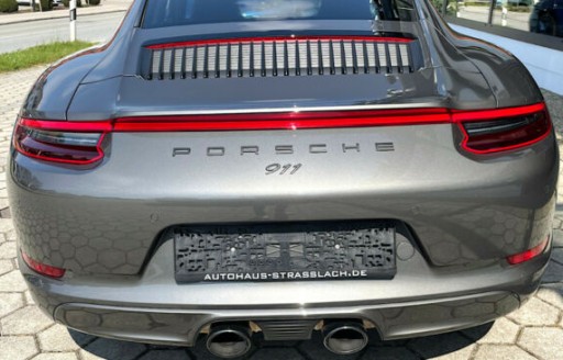 ЗАДНЯЯ ЧЕТВЕРТЬ PORSCHE 991 2 4S ЛИФТ