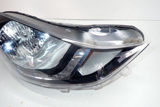 HYUNDAI I10 III 20- reflektor droite feu droit 92102-K7000
