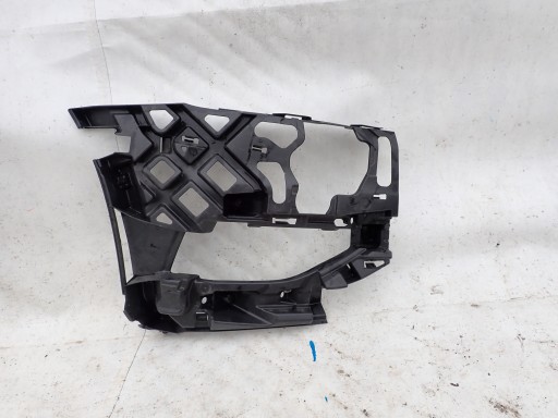 VW GOLF 7 VII 5G LIFT 16- bumper bracket right