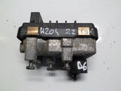 MERCEDES C W204 646 regler turbo 6NW009228 G-66