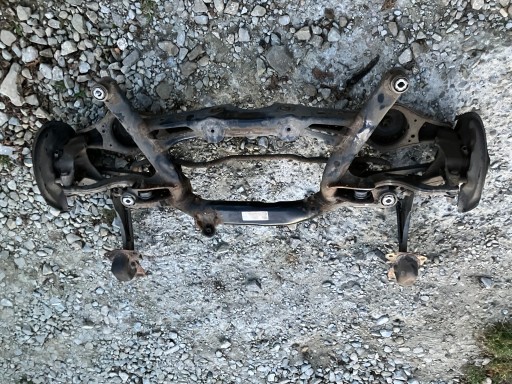 Сани балка задня підвіска passat b7 4 motion 4x4 5n0505106c