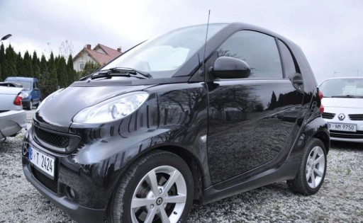 Smart Fortwo II Coupe 1.0 mhd 71KM 2008