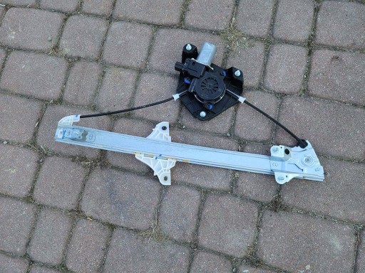 window regulator door mechanism right front Toyota Aygo X 85710-0H040