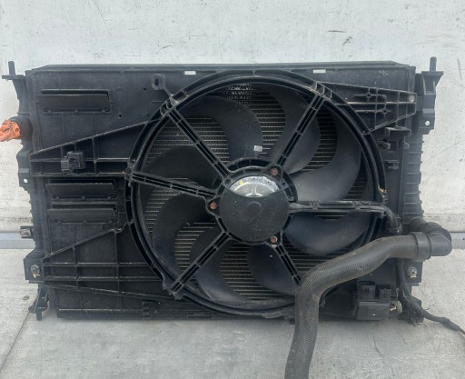 PEUGEOT 3008 II chladiče ventilátor obal 2.0 BLUE HDI