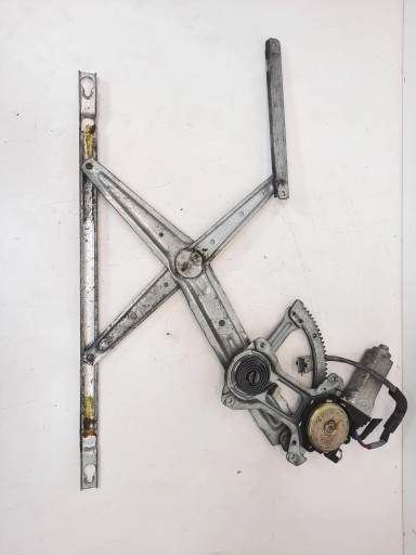 8263 - Honda prelude iv 92-96 h22a правий склопідйомник електро правий 2.2 b h22a