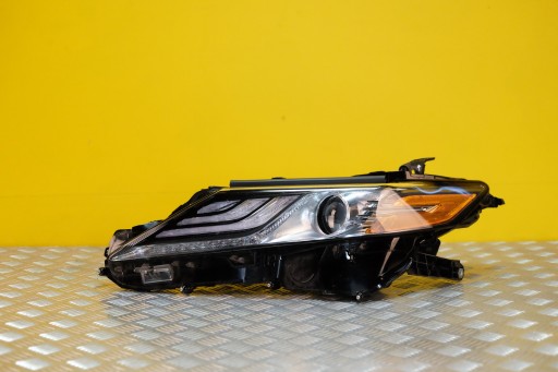 TOYOTACAMRY-2018FULLLEDSREBRNALEWAUSA - Toyota camry 2018 - фара повна світлодіодна лампа срібляста залишила сша