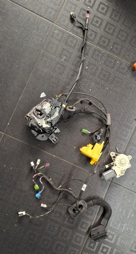 A0009065008 - Mercedes amg gt w 192 206 223 мотор стеклоподъемника двери