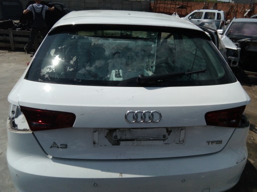 ЗАДНЯ ДВЕРІ AUDI A3 8V3 3 ДВ. LY9C ОРИГ