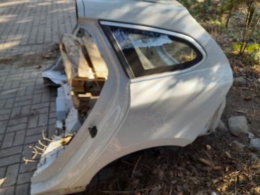 КРЫЛО VOLVO V60 ЛЕВАЯ ЗАДНЯЯ ЧЕТВЕРТЬ