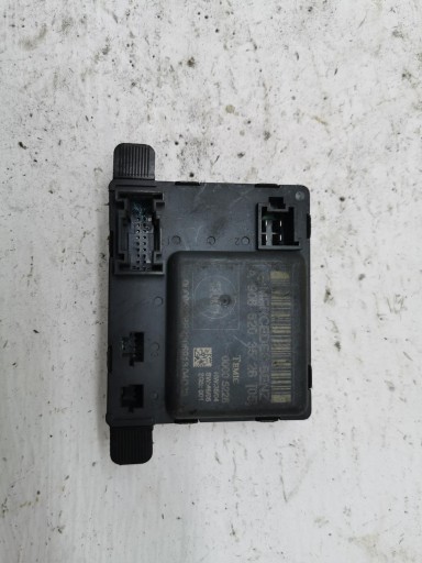module door MERCEDES SPRINTER W906 A9068203526
