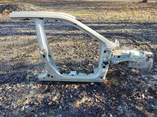 JEEP COMPASS 17R - ПЕРЕДНЯ ПРАВА РАМА