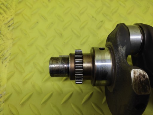 TOYOTA YARIS and 1.0 crank