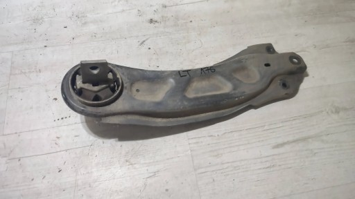 Mercedes-Benz A-classa W176 17r. 1.5cdi heck Seite links Querlenker