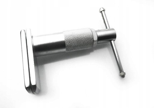 CR-215 - ПРЕСС ІНСТРУМЕНТ ДЛЯ ЗАЖИМУ ГАЛЬМІВНОГО ПОРШНЯ