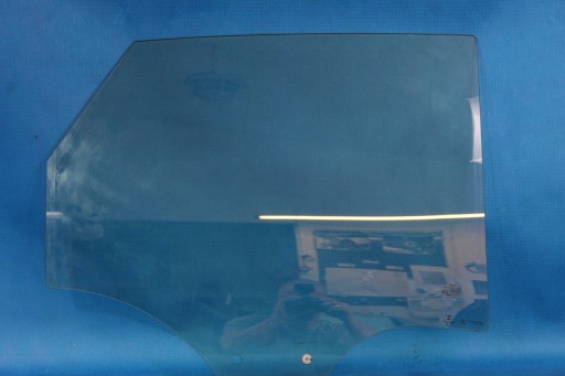 8U0845206D - AUDI Q3 8U LIFT стекло задней правой двери AS3 17R