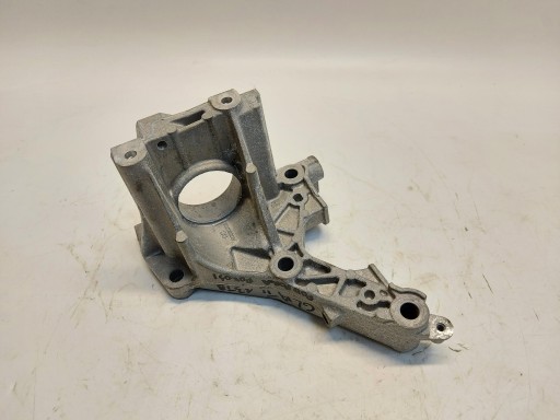 Mercedes GLA 200 II H247 W247 2023r holder engine mount A2822233000