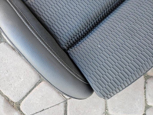 Siedzisko gabka Sitz vorne vorne podgrzewany Halbleder Opel Insignia B