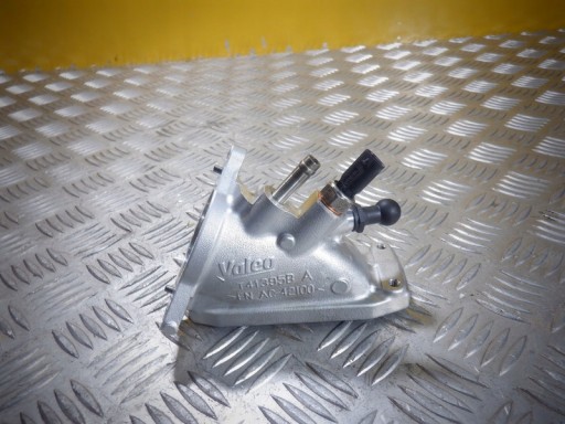 VW GOLF VII ДРОССЕЛЬНАЯ ЗАСЛОНКА 04L128837E